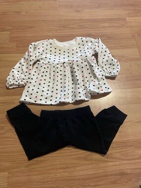 First Impressions White Heart Print Top and Black Leggings Set